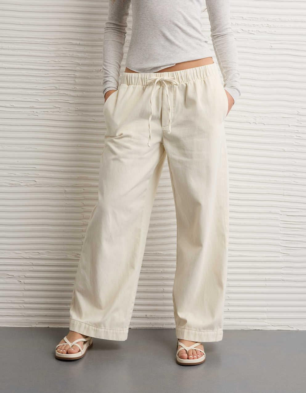 AE Cozy Dreamy Drape Low-Rise Ultra Wide-Leg Jean