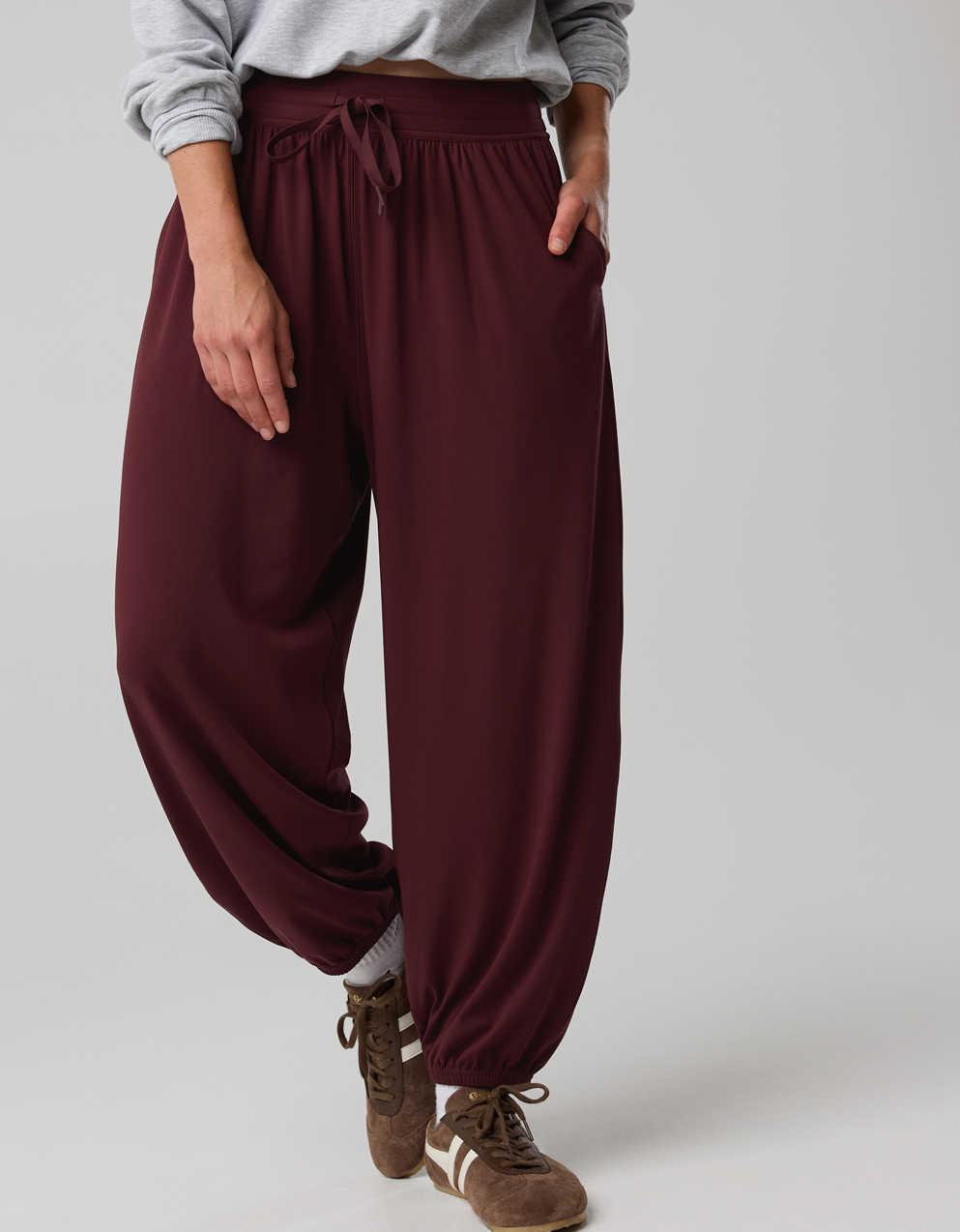 OFFLINE By Aerie Real Me Baggy Jogger