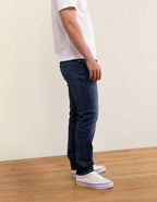 AE Slim Straight Jean