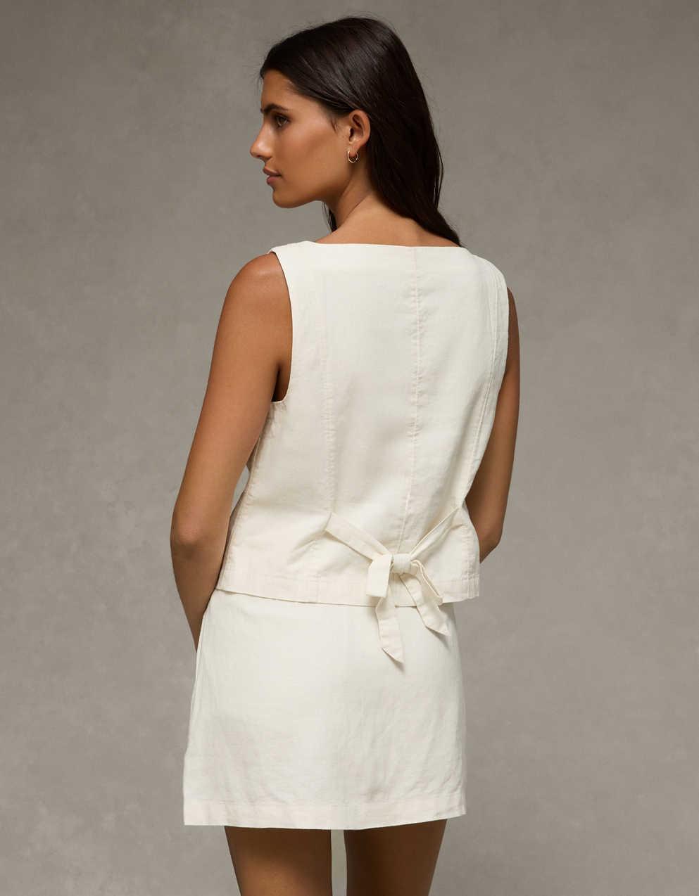 AE Linen-Blend High-Neck Vest