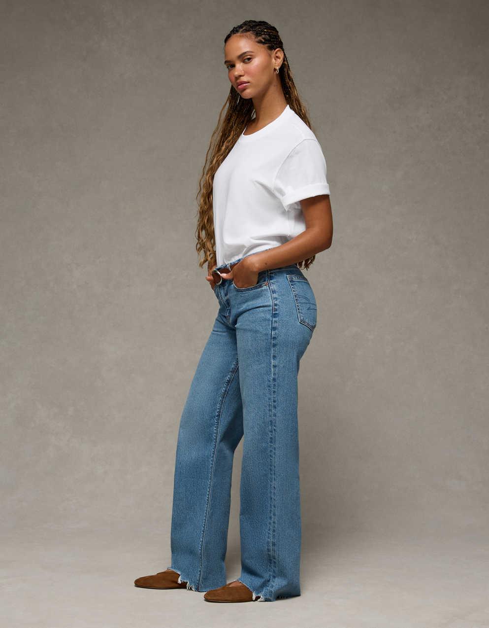 AE Curvy High-Waisted Stovepipe Jean