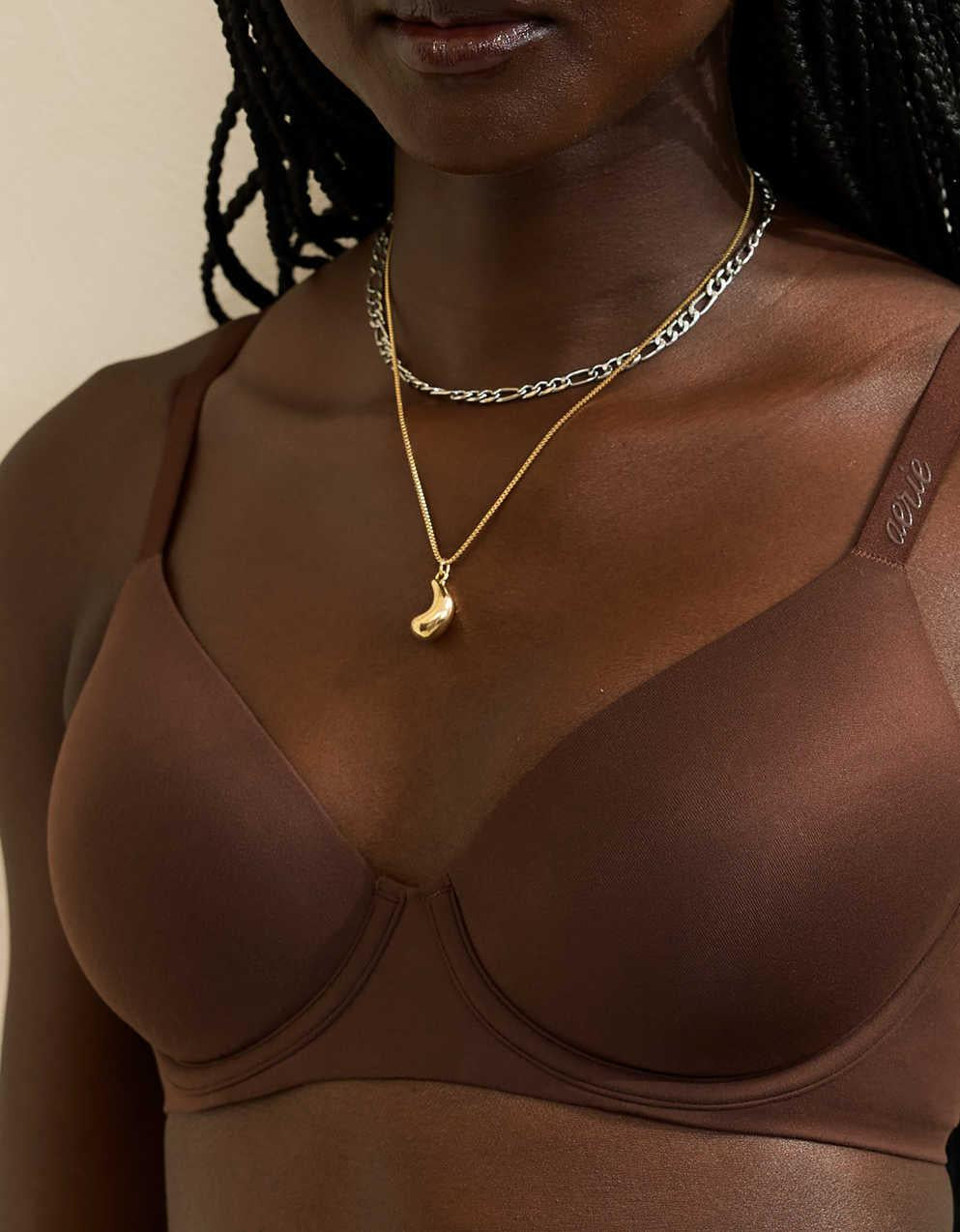 SMOOTHEZ Full Coverage Lightly Lined Bra