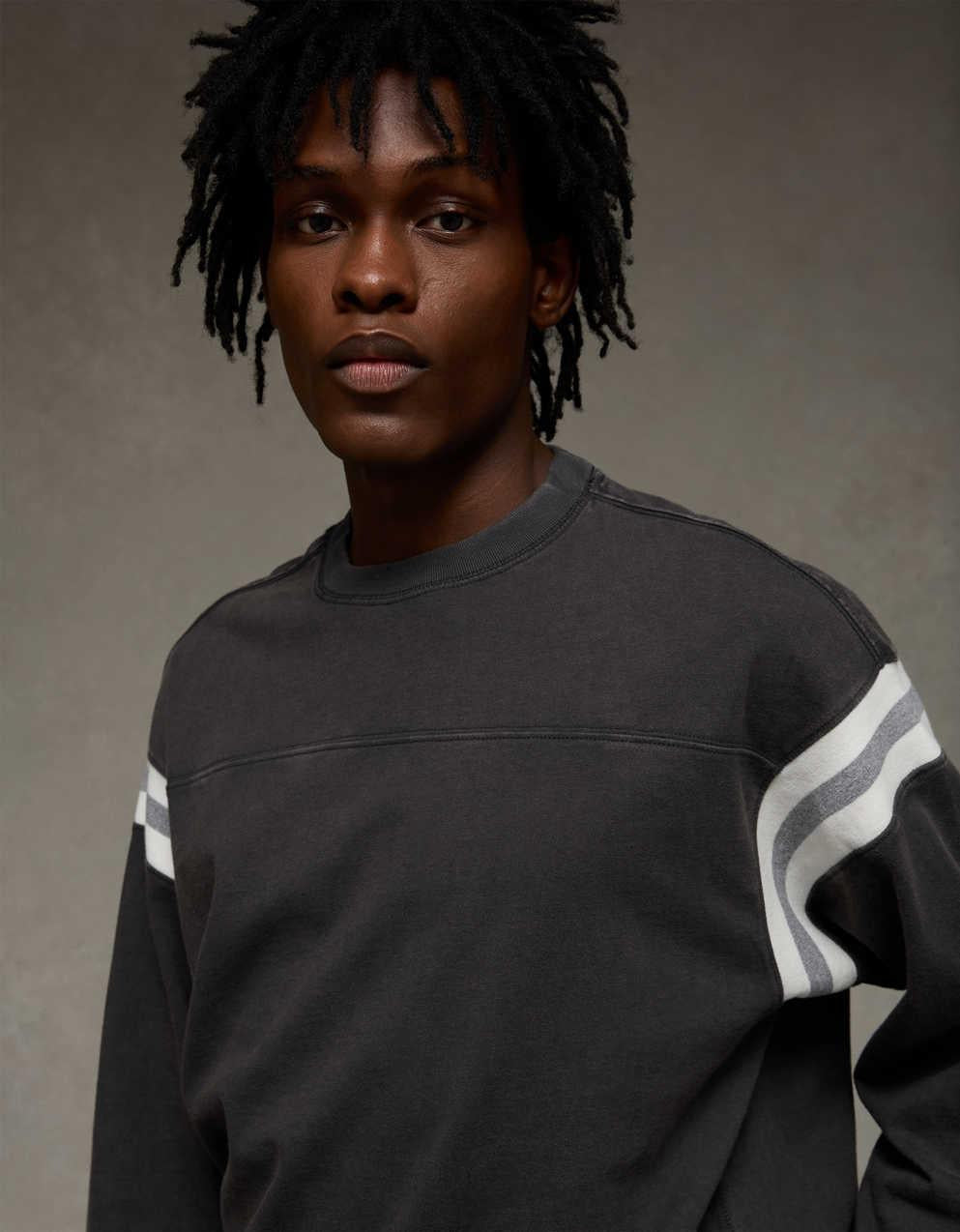 AE Boxy Long-Sleeve Football T-Shirt