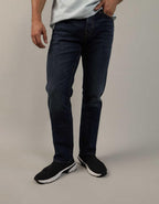AE Slim Straight Jean