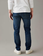 AE Slim Straight Jean