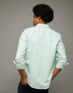 AE Everyday Slim Oxford Button-Up Shirt