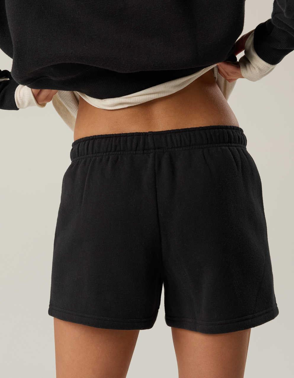 OFFLINE By Aerie 3" Cloud Fleece Short