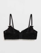 Show Off Feeling Femme Lace Plunge Push Up Bra