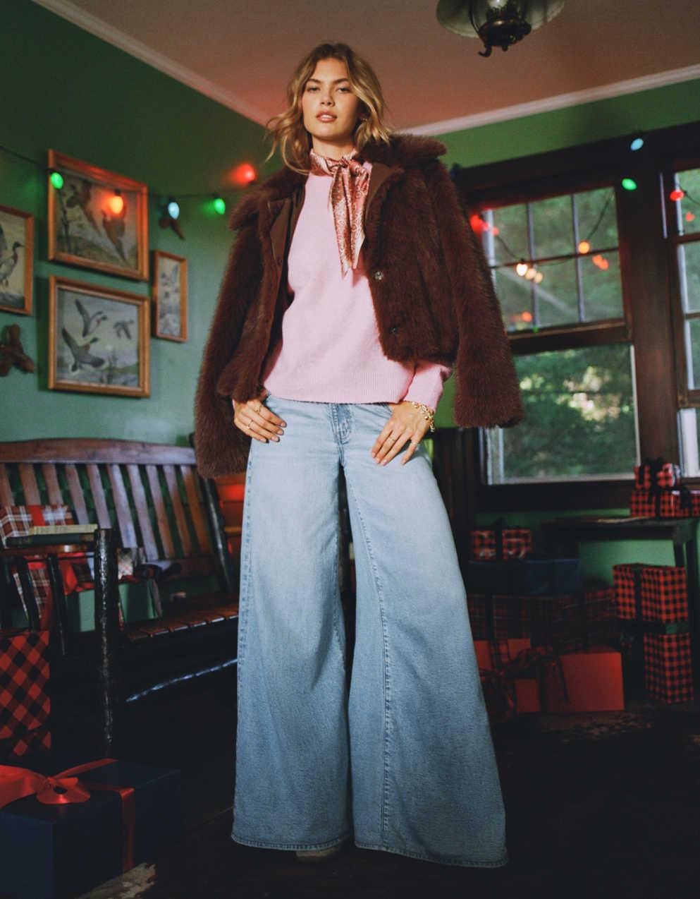 AE Dreamy Drape A-Line Fit Jean