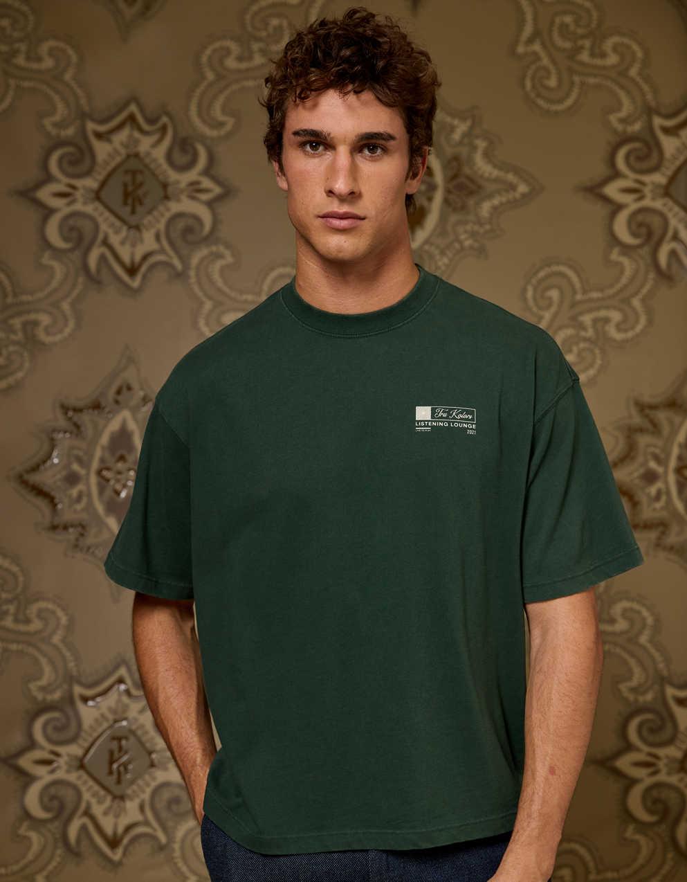 AE x Tru Kolors Listening Lounge Graphic T-Shirt