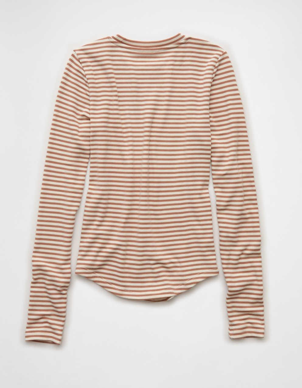 AE Long Sleeve Cozy Crew Neck T-Shirt