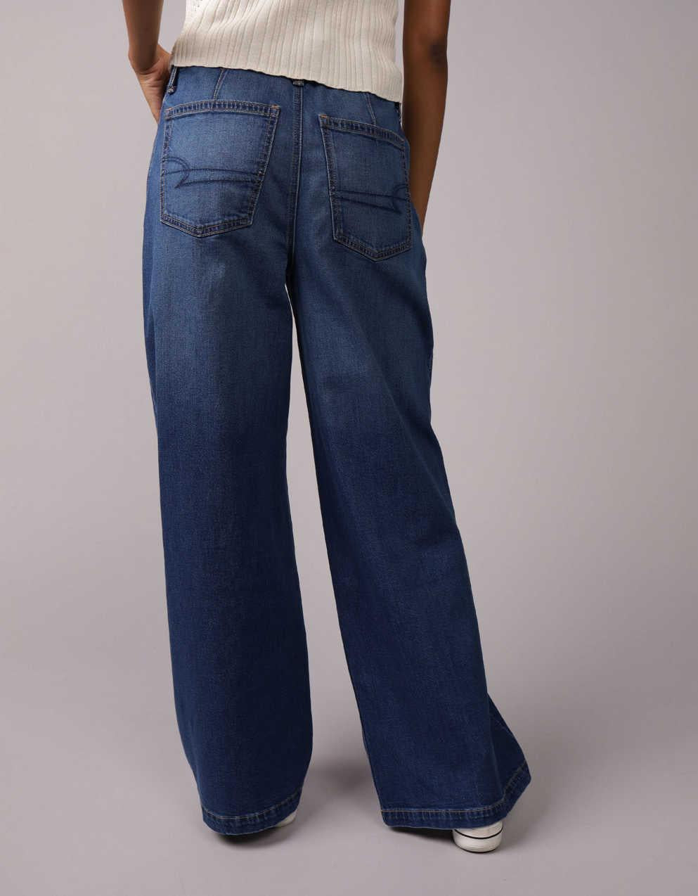 AE Strigid Low-Rise Baggy Ultra-Wide Leg Jean