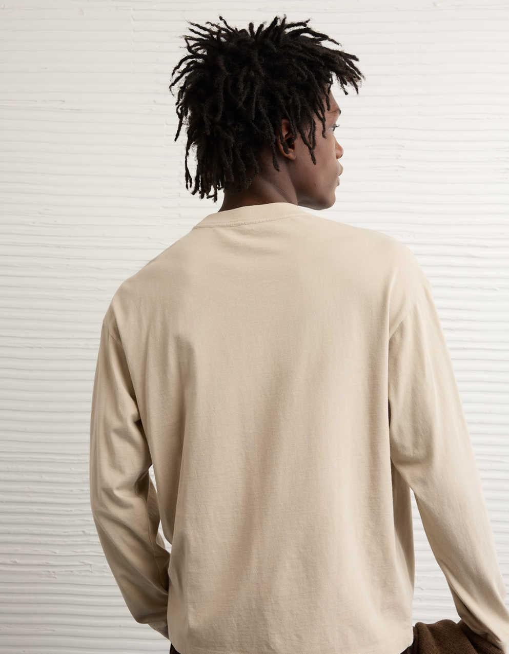 AE Boxy Long Sleeve Graphic T-Shirt