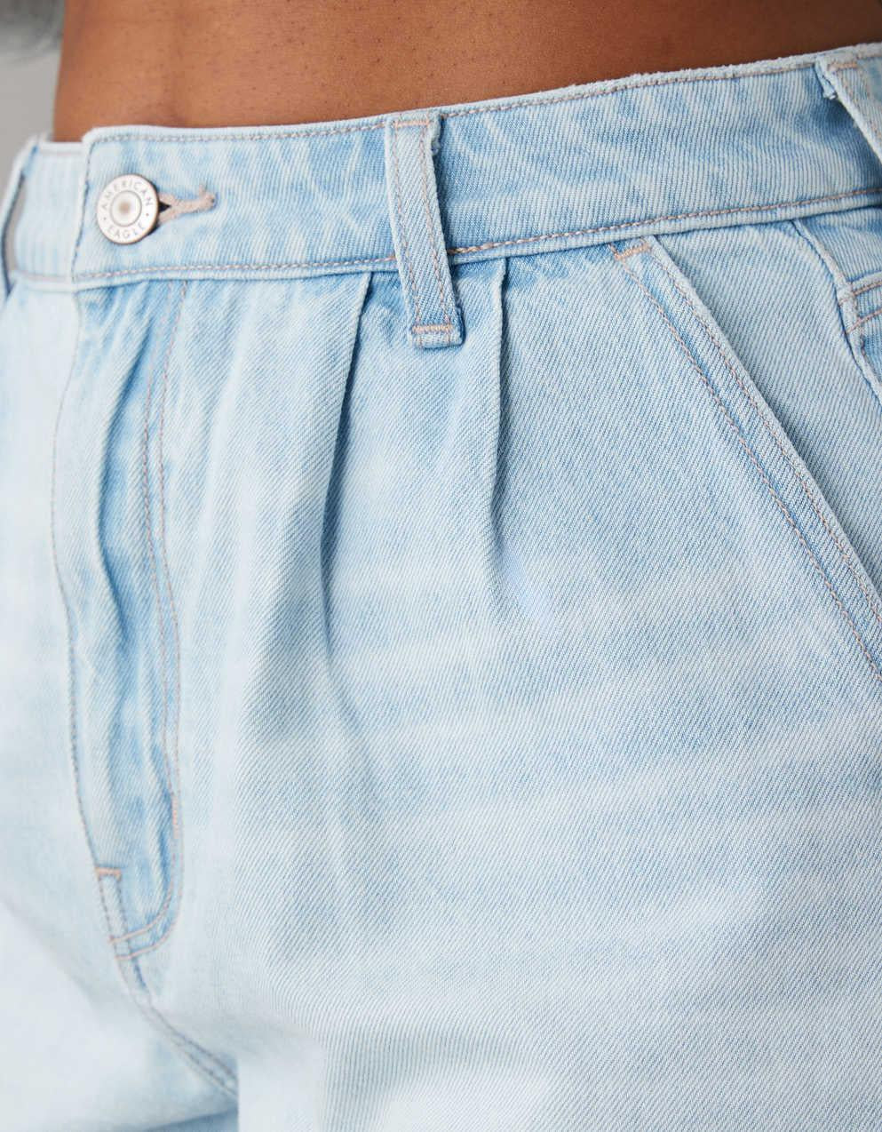 AE Strigid Denim Mom Short