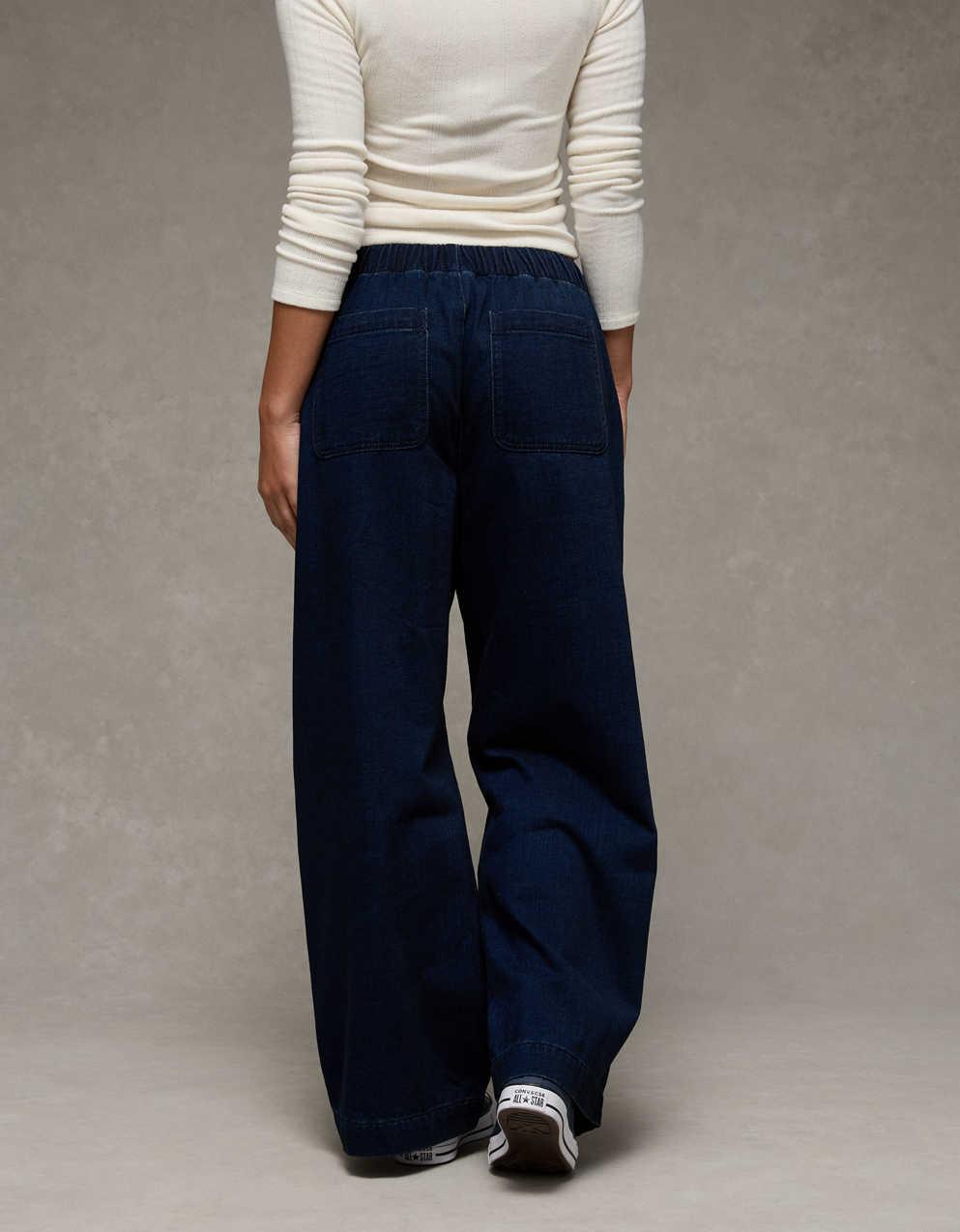 AE Cozy Dreamy Drape Low-Rise Ultra Wide-Leg Jean