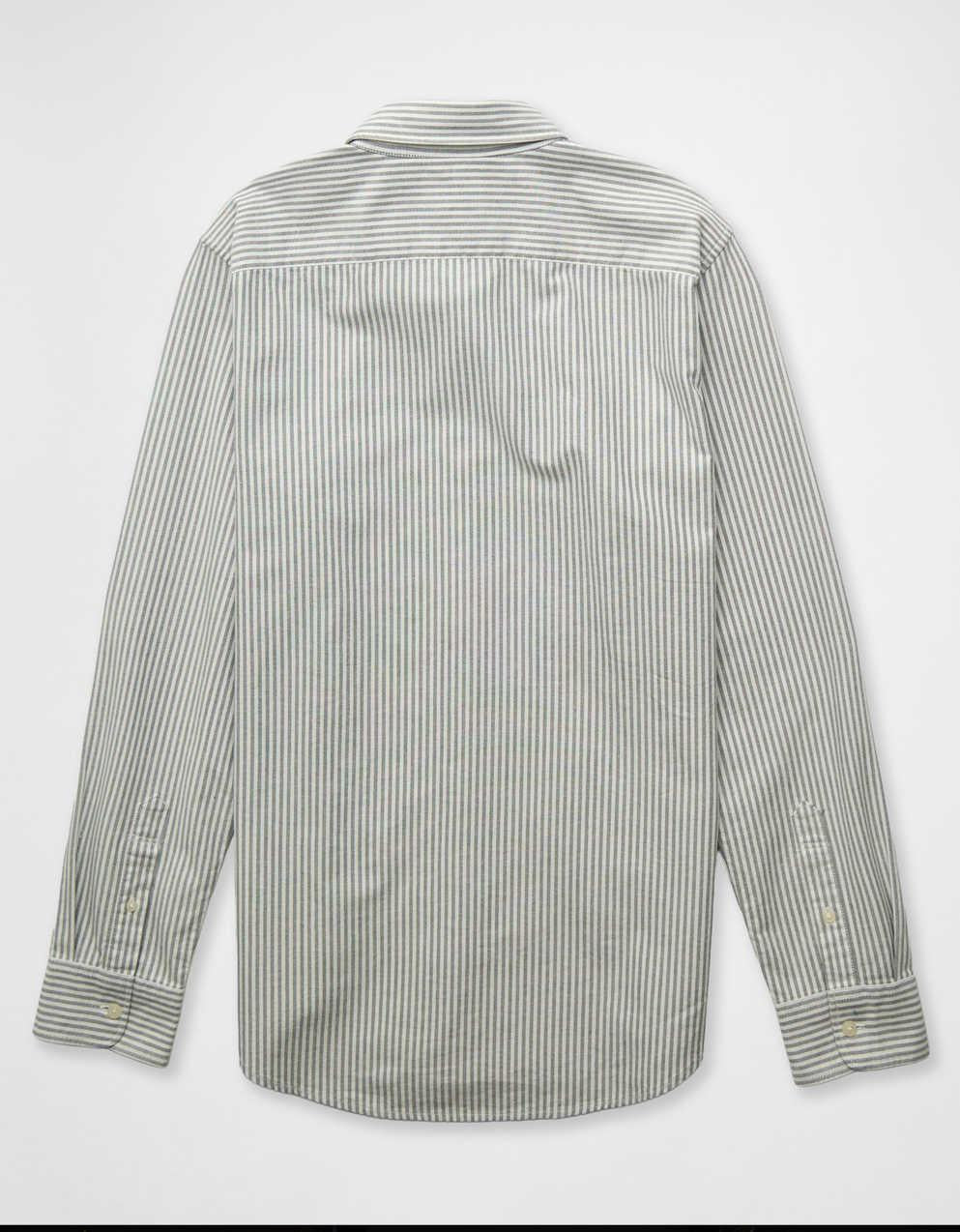 AE Everyday Slim Oxford Button-Up Shirt
