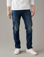 AE Slim Straight Jean