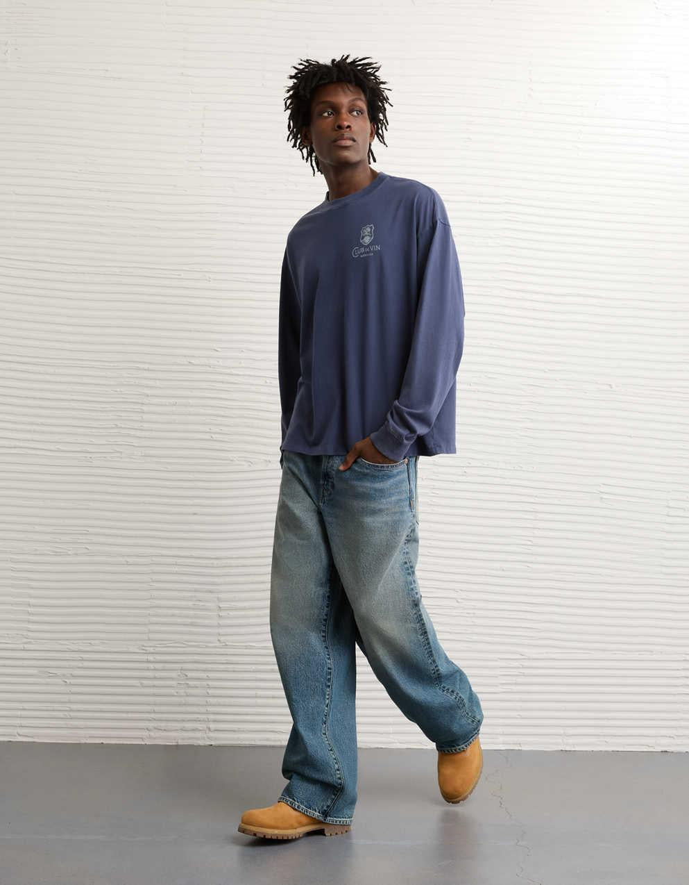 AE Boxy Long Sleeve Graphic T-Shirt