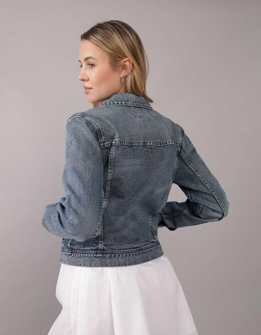 AE Strigid Classic Denim Jacket