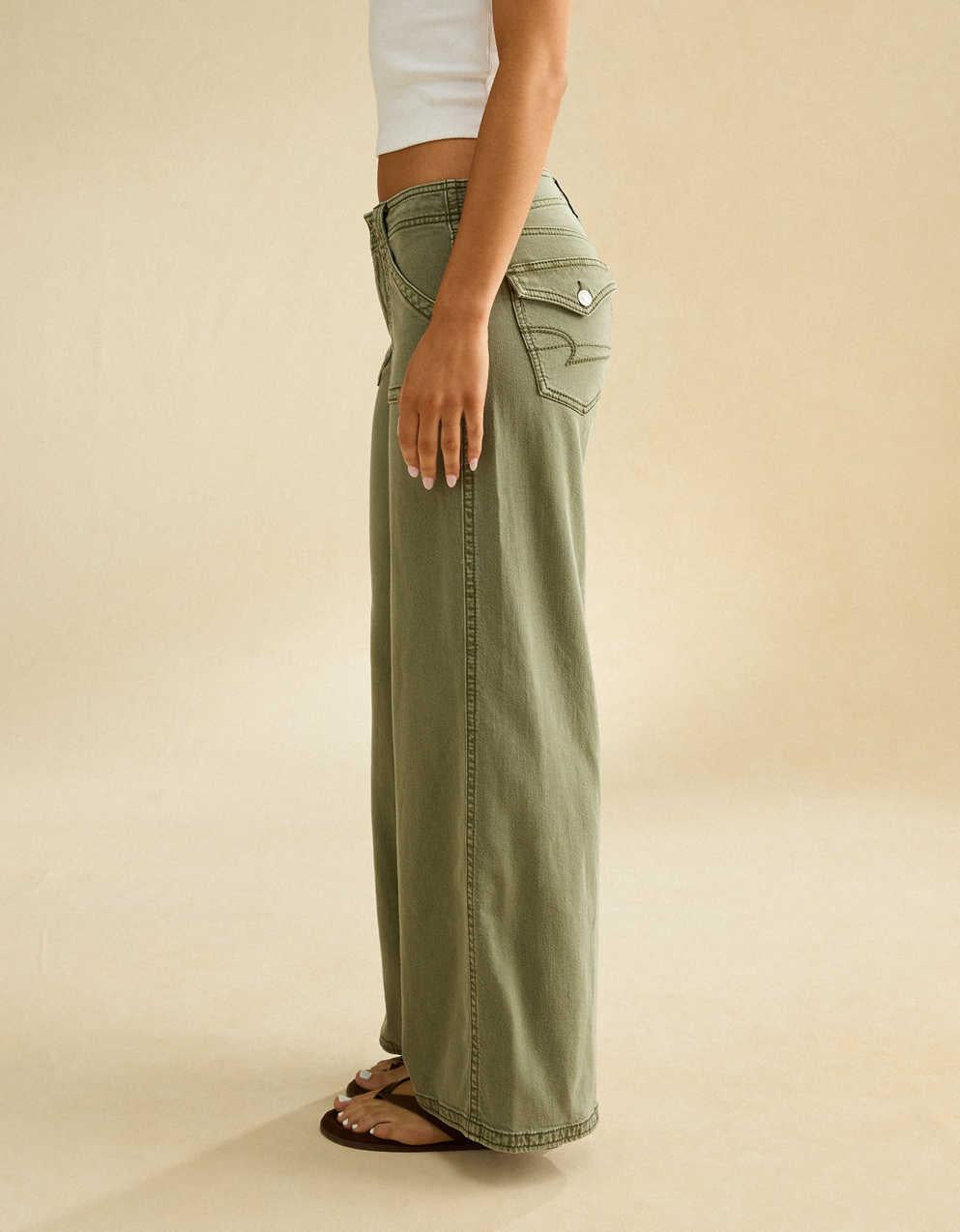 AE Low-Rise Ultra Wide-Leg Pant