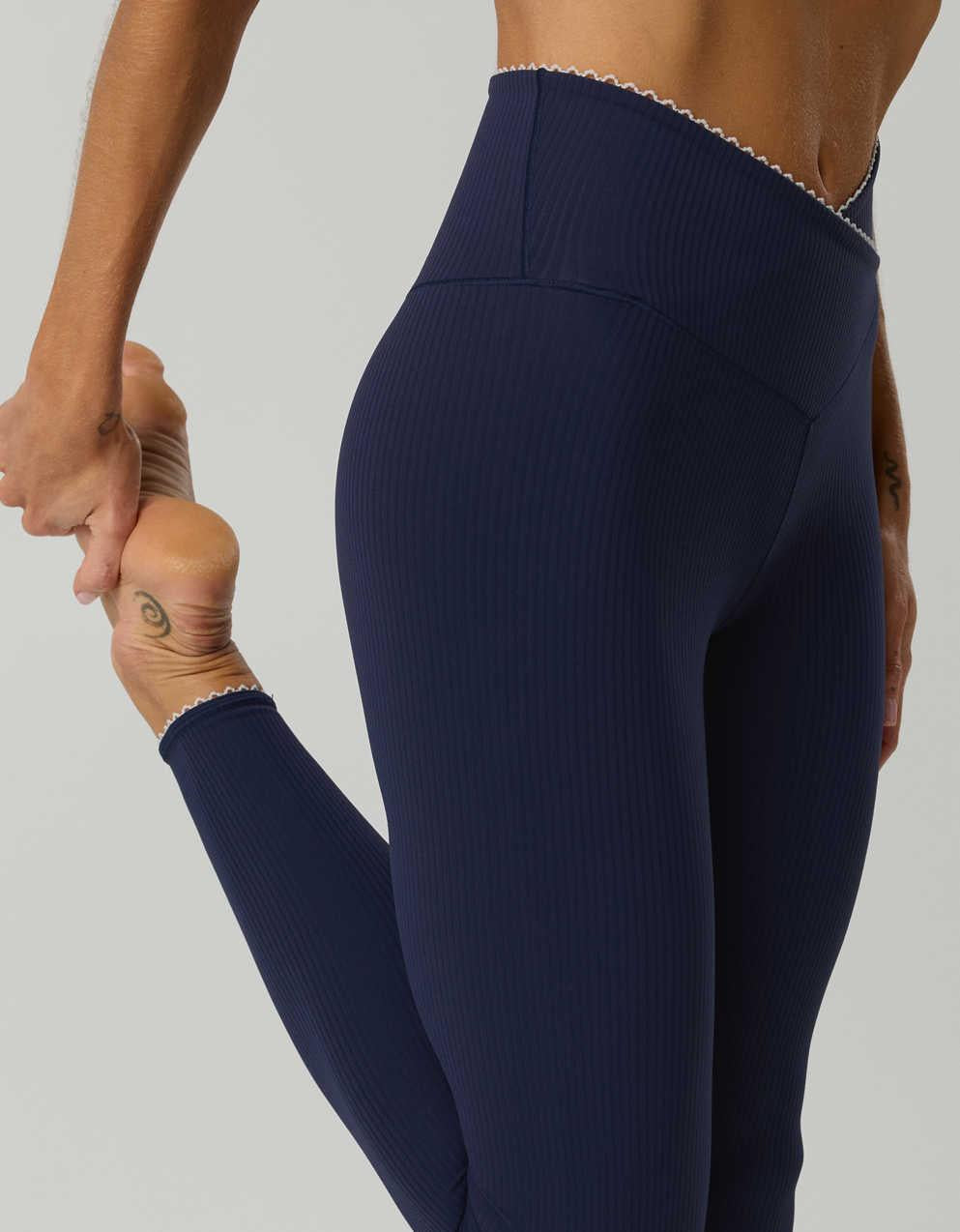 OFFLINE By Aerie Real Me XTRA Ribbed Picot Trim Crossover Legging