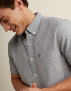 AE Short-Sleeve Slim Fit Button-Up Shirt