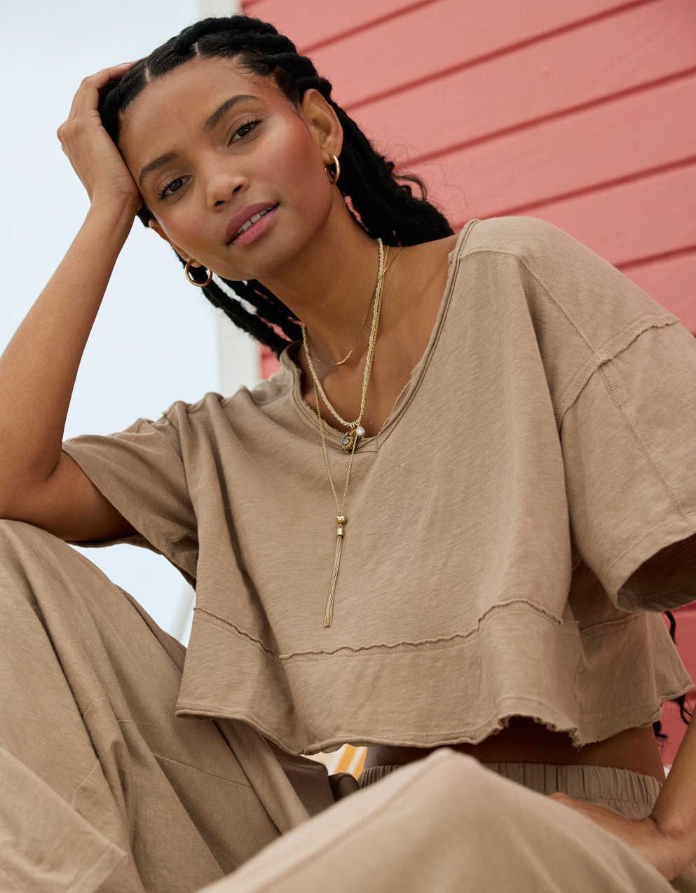Aerie Happiest Cropped V Neck T-Shirt