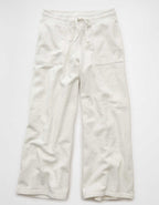 AE Everyday Luxe Wide-Leg Sweatpant