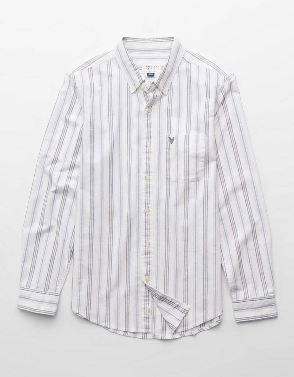 AE Everyday Slim Oxford Button-Up Shirt