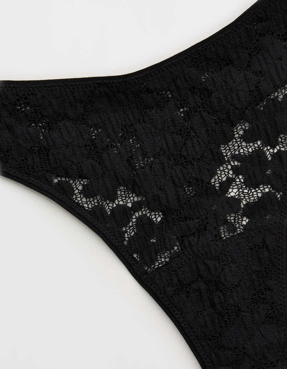 Show Off Festival Lace Thong Underwear